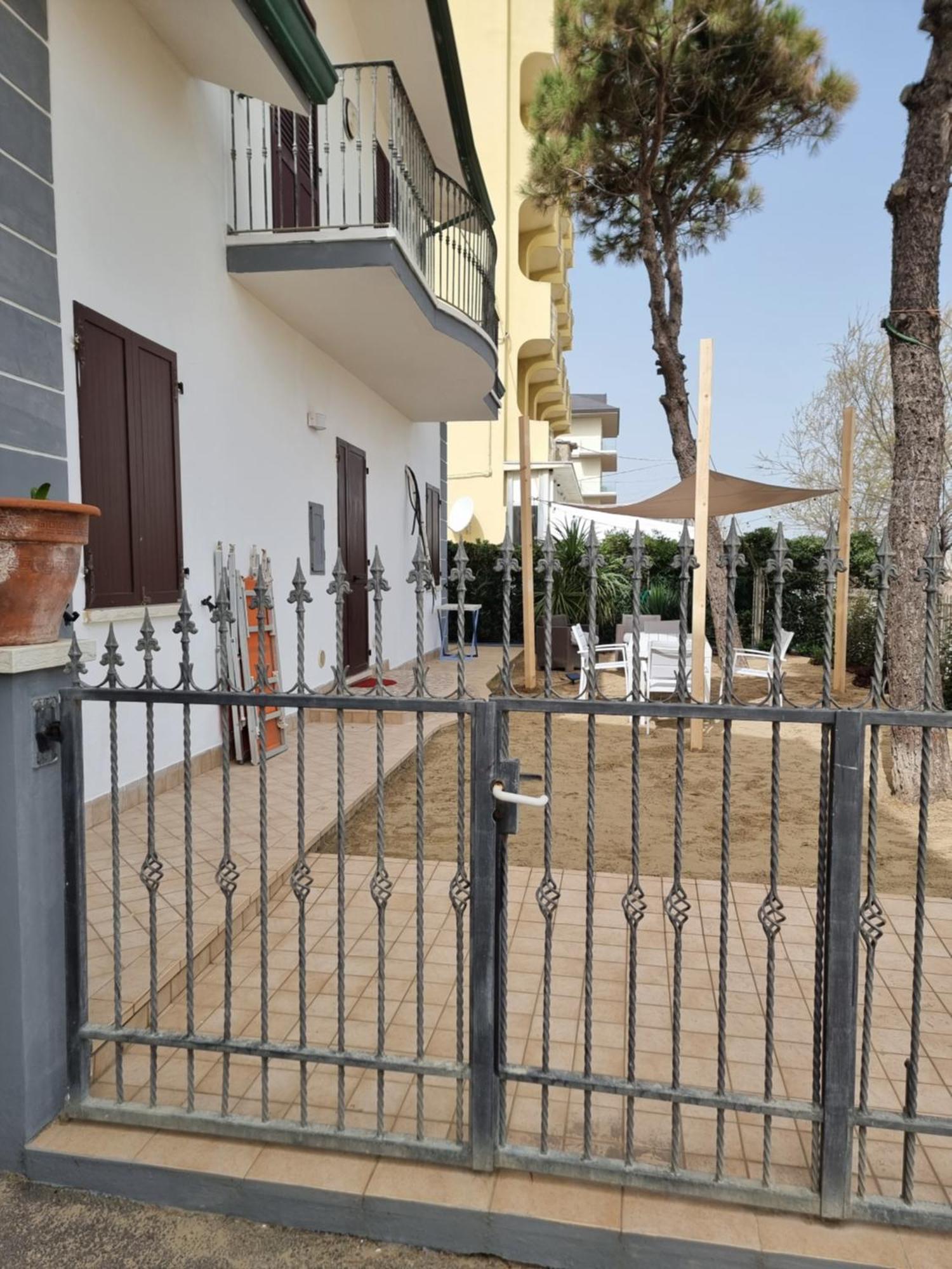 Villa Dolcevita Bellaria-Igea Marina Exterior photo