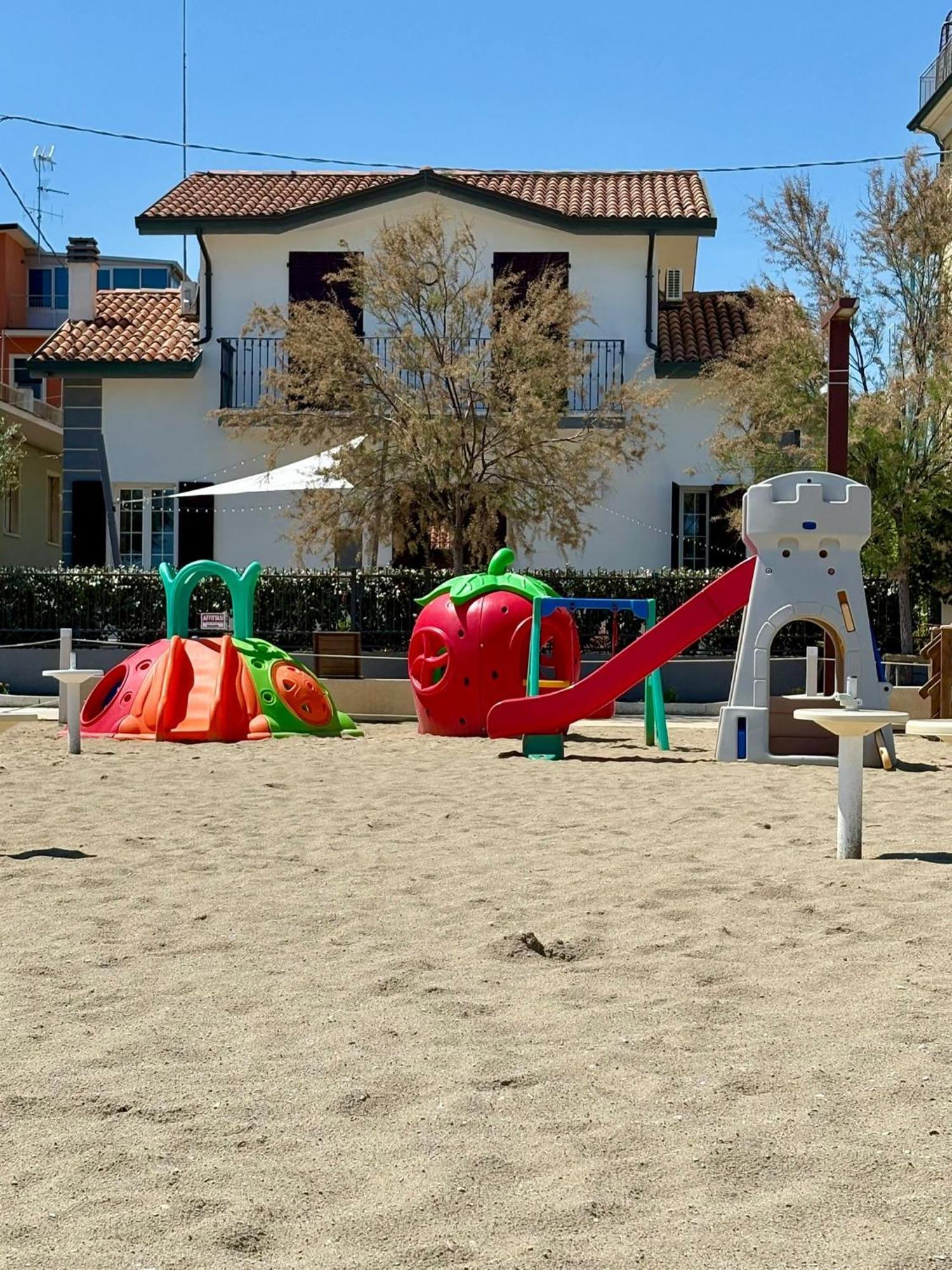 Villa Dolcevita Bellaria-Igea Marina Exterior photo
